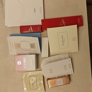 Luxury perfume sampler